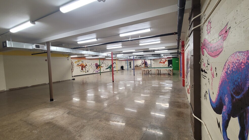 More Photos Of 127-133 E Market St, Sandusky Storefront For Lease