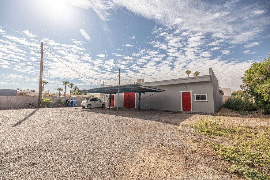 More Photos Of 2423 W Campbell Ave, Phoenix Warehouse For Sale