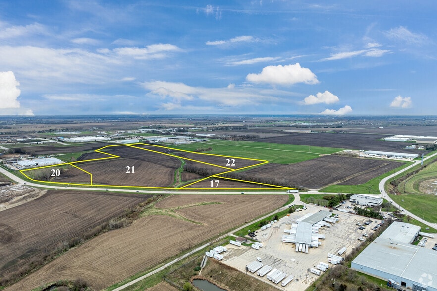 More Photos Of 1021 Wylie Dr, Bloomington Land For Sale