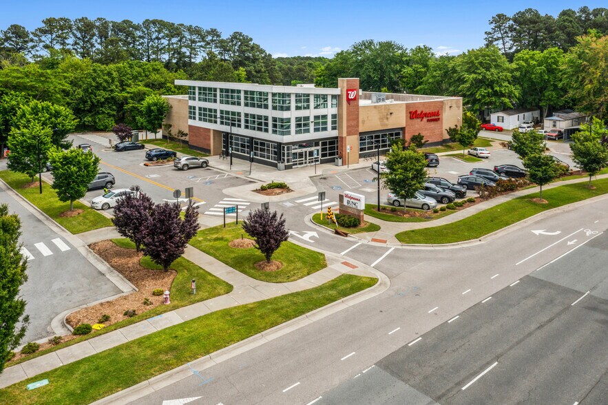 More Photos Of 1670 Martin Luther King Jr Blvd, Chapel Hill Drugstore For Sale