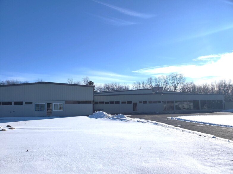 More Photos Of 2785 Park Ave, Beloit Warehouse For Sale