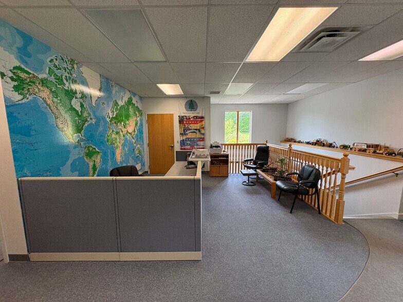 More Photos Of 1010 Kennedy Memorial Dr, Oakland Office For Sale