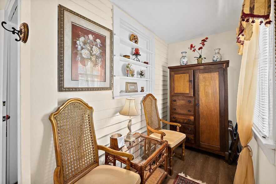 More Photos Of 444 S Beach St, Daytona Beach Hospitality For Sale