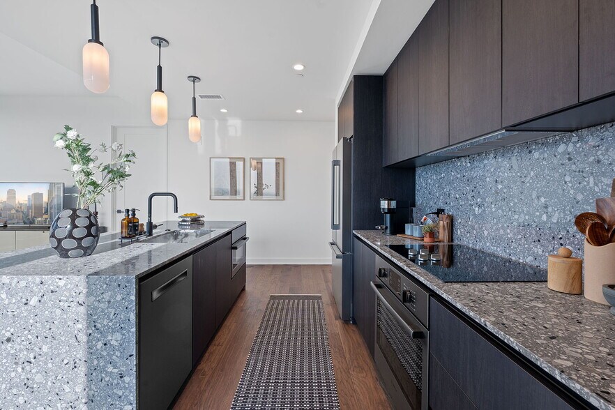 More Photos Of , Austin Multifamily For Sale