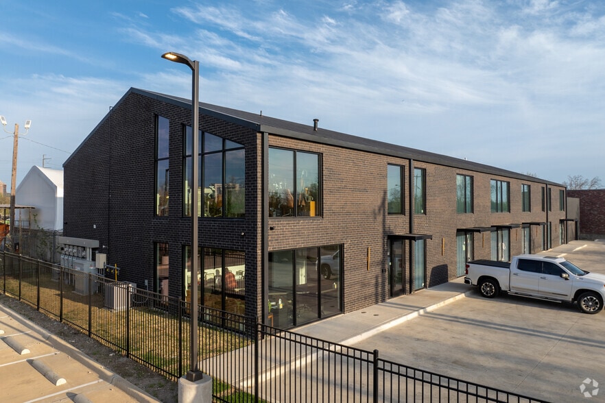 Primary Photo Of 4750 Iberia Ave, Dallas Office Residential For Sale