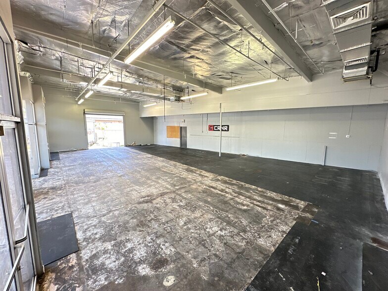 More Photos Of 98-425 Kamehameha Hwy, Aiea Unknown For Lease