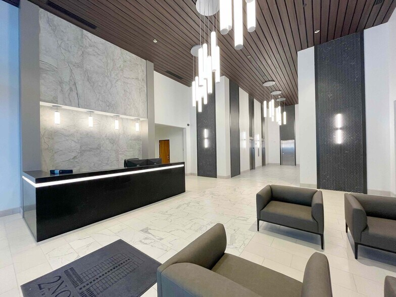 More Photos Of 2 20th St N, Birmingham Office For Lease