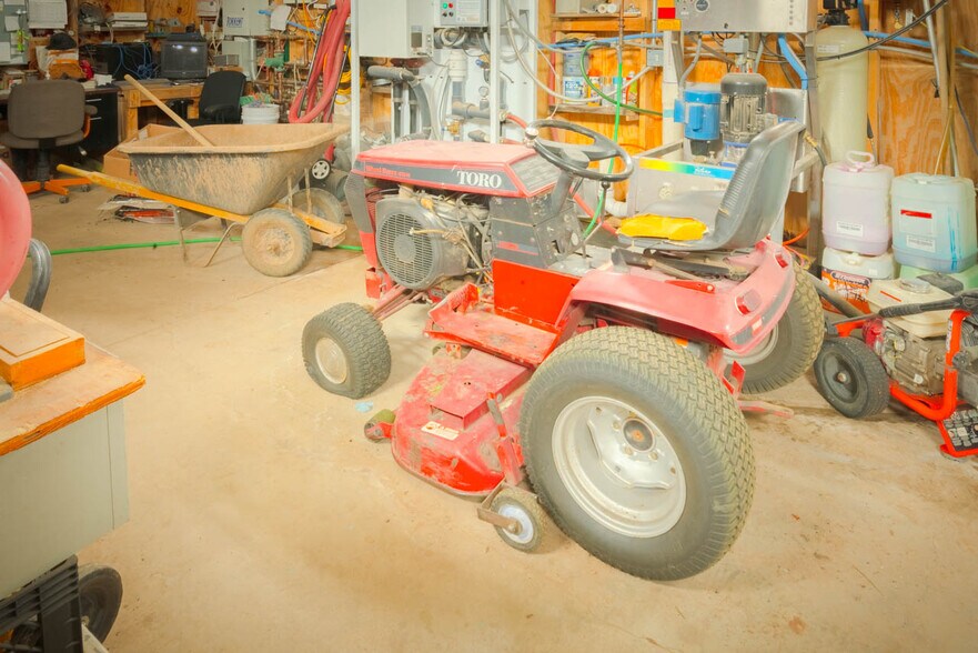 More Photos Of 3617 Mountain View Blvd, Angel Fire Carwash For Sale