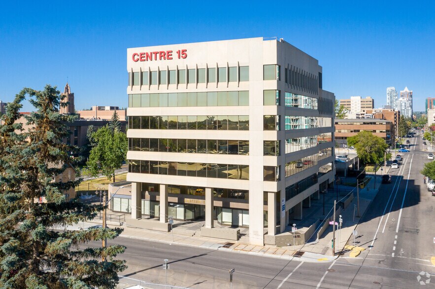 More Photos Of 1509 Centre St SW, Calgary Office For Lease