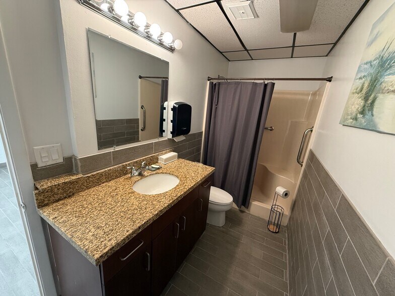 More Photos Of 102 Columbia Dr, Cape Canaveral Office Residential For Sale