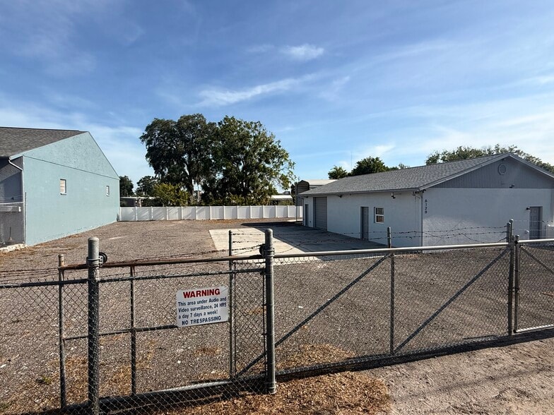 More Photos Of 6129 Siesta Ln, Port Richey Warehouse For Lease
