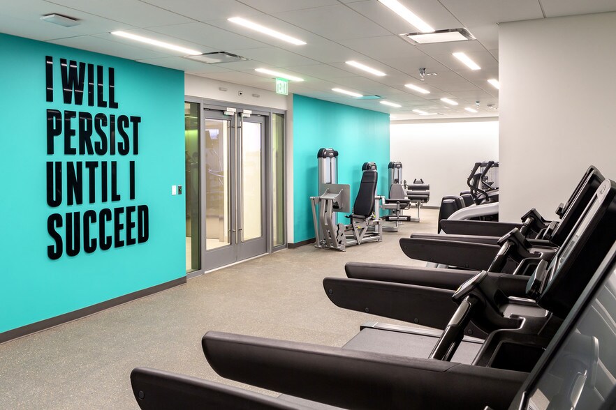 More Photos Of 2311 Wilson Blvd, Arlington Coworking Space