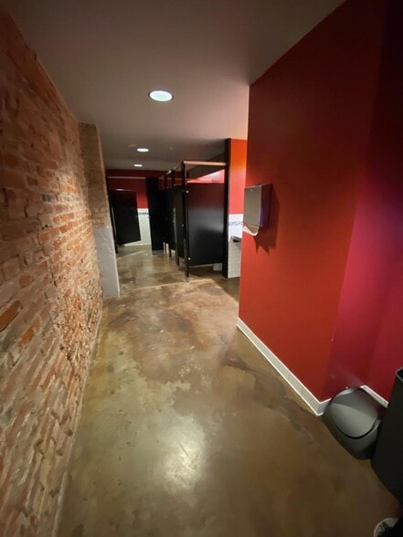 More Photos Of 3300 Tejon St, Denver Storefront Retail Office For Lease