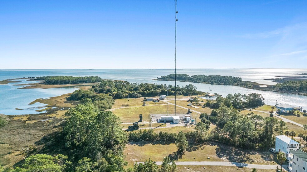 More Photos Of 275 Timber Island Rd, Carrabelle Restaurant For Sale