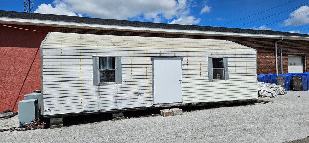 More Photos Of 3250 Dundee Rd, Winter Haven Office For Sale