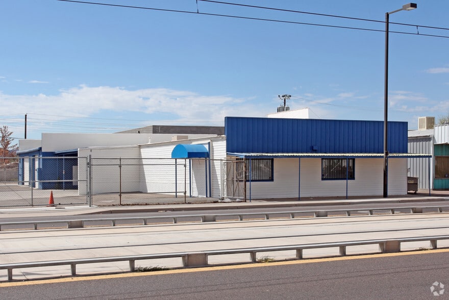 Primary Photo Of 3255 E Washington St, Phoenix Manufacturing For Lease
