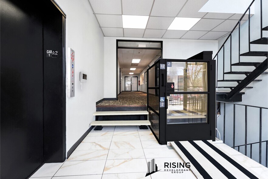 More Photos Of 10001 W Roosevelt Rd, Westchester Office For Sale