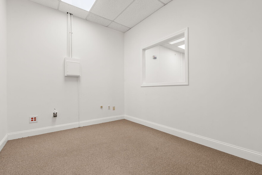 More Photos Of 701 Concord Ave, Cambridge Medical For Lease