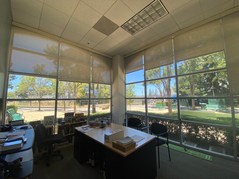 More Photos Of 101 2nd St, Petaluma Apartments For Lease