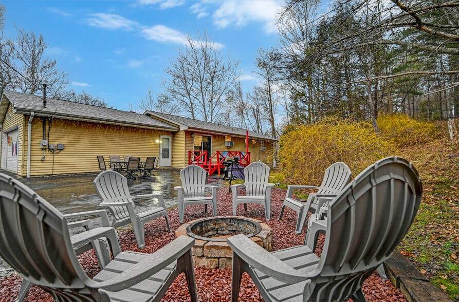 More Photos Of 298 Learn Rd, Tannersville Flex For Sale