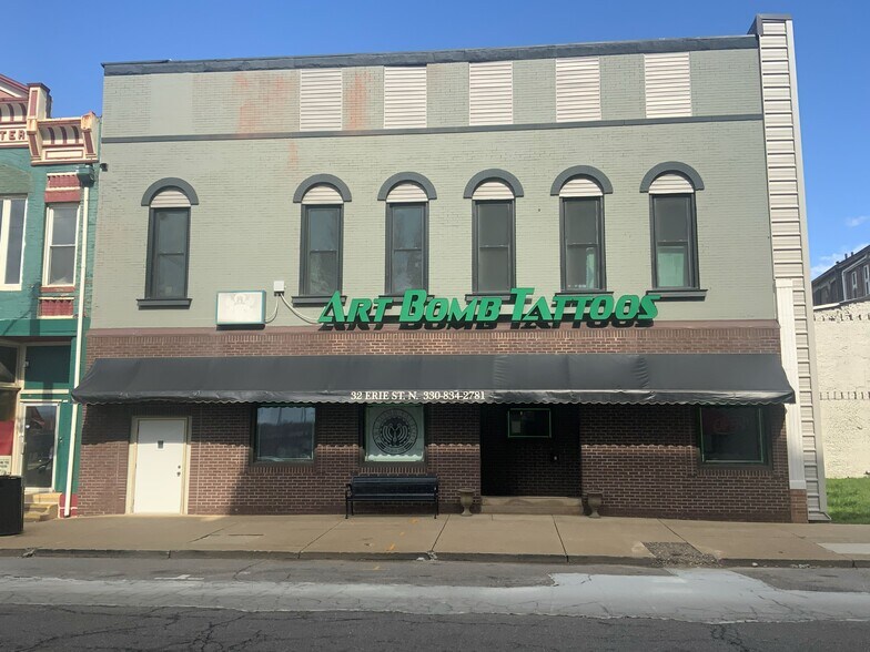 More Photos Of 32 Erie St N, Massillon Storefront Retail Office For Sale