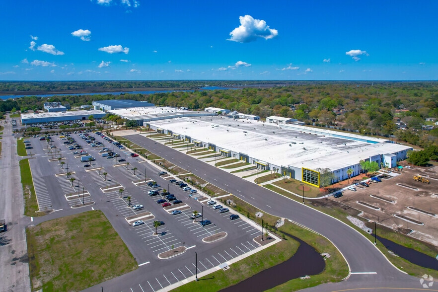 More Photos Of 4500 Leeds Ave, North Charleston Manufacturing For Lease