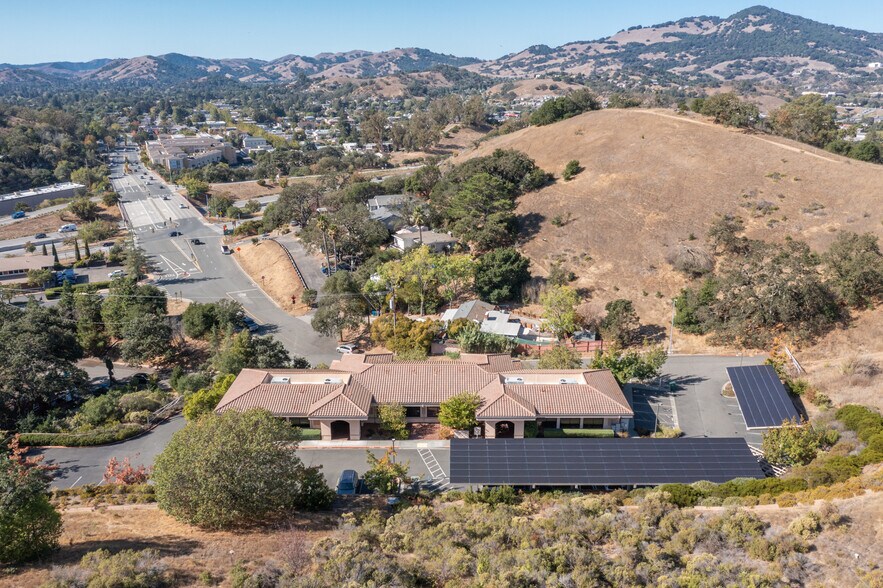 More Photos Of 690 De Long Ave, Novato Office For Sale