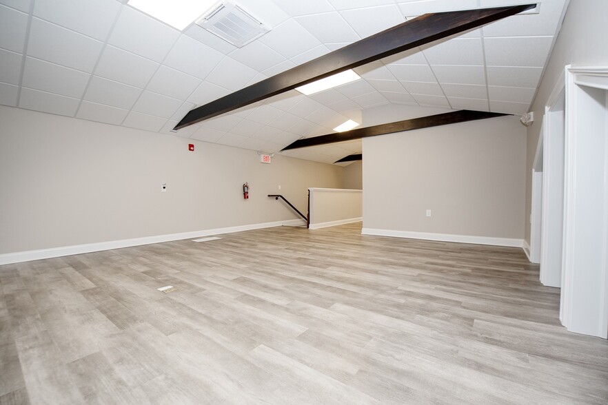More Photos Of 121 Main St, Vincentown Storefront Retail Office For Sale