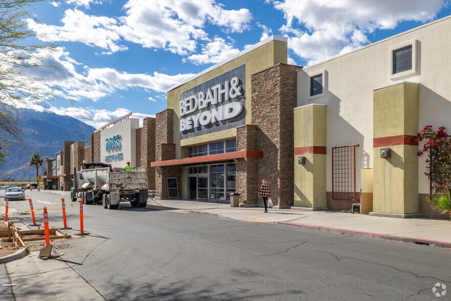 More Photos Of 5200 E Ramon Rd, Palm Springs Freestanding For Lease