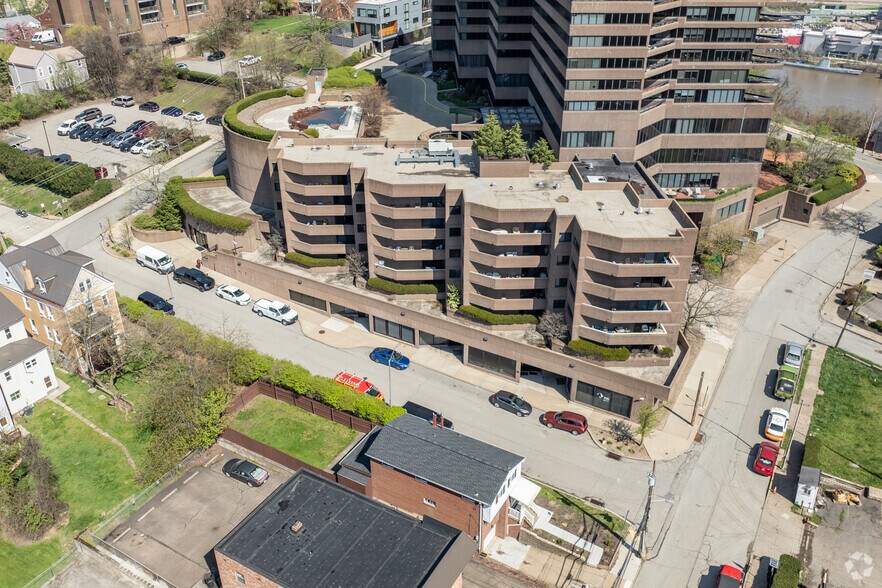 More Photos Of 1301 Grandview Ave, Pittsburgh Office For Sale