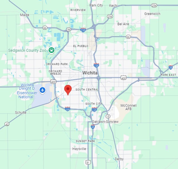 More Photos Of 2710 W Pawnee St, Wichita Manufacturing For Sale