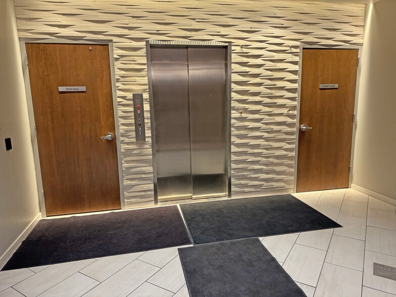 More Photos Of 89 Ionia Ave NW, Grand Rapids Office For Lease
