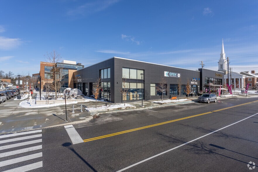 More Photos Of 20119 Van Aken Blvd, Shaker Heights Unknown For Lease