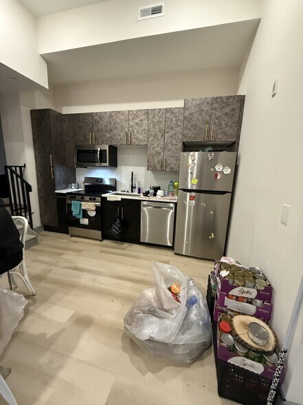 More Photos Of 251 S 12th St, Philadelphia Apartments For Sale