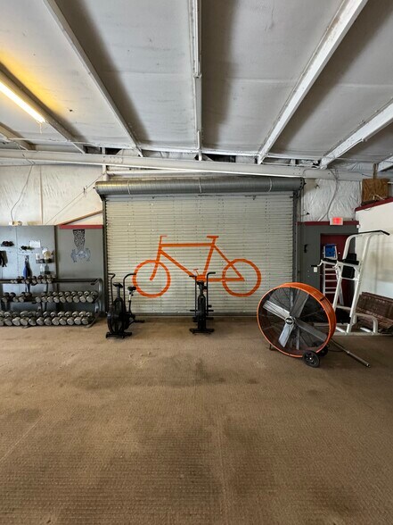 More Photos Of 540 S Highway 27, Clermont Flex For Lease