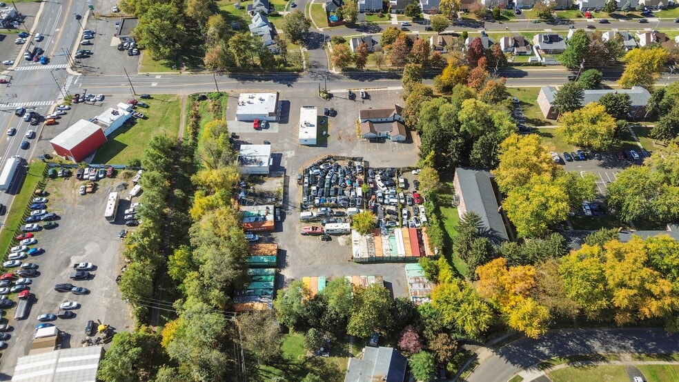 More Photos Of 1510 Haines Rd, Levittown Storefront Retail Office For Sale