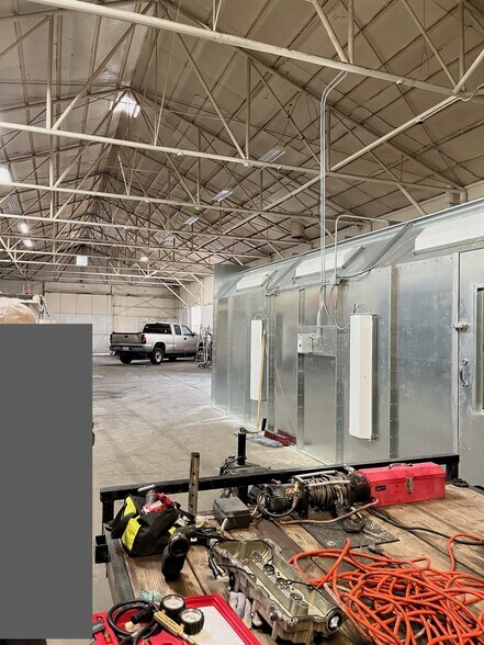 More Photos Of 1470-1472 Cota Ave, Long Beach Warehouse For Sale