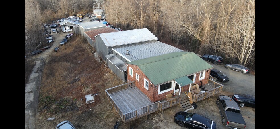 More Photos Of 6269 Caledon Rd, King George Auto Salvage Facility For Sale