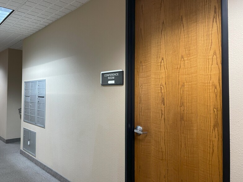 More Photos Of 14400 Northbrook Dr., San Antonio Unknown For Lease