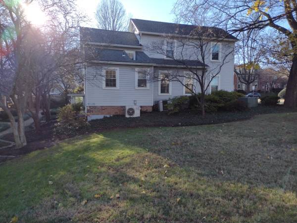 More Photos Of 306 N Washington St, Falls Church Office For Lease