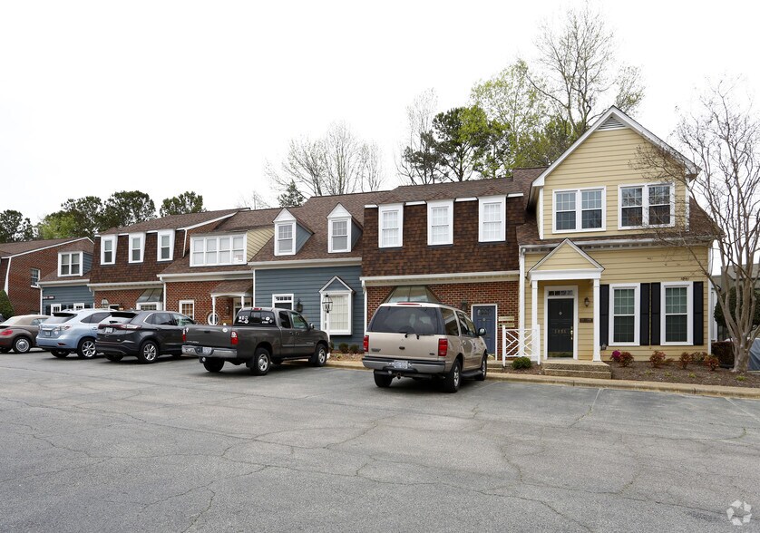 More Photos Of 5876-5886 Faringdon Pl, Raleigh Office Residential For Lease