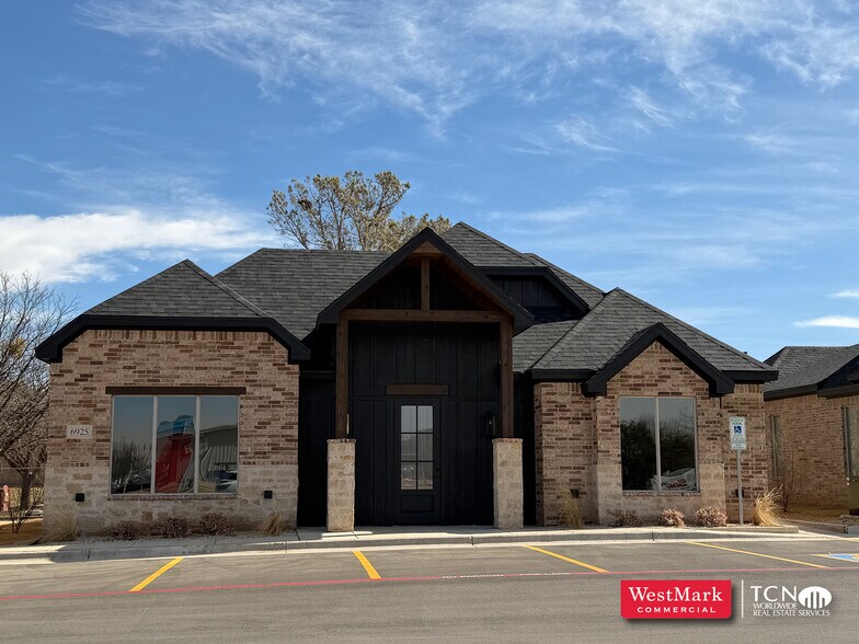 Primary Photo Of 6925 82nd st, Lubbock Office For Lease