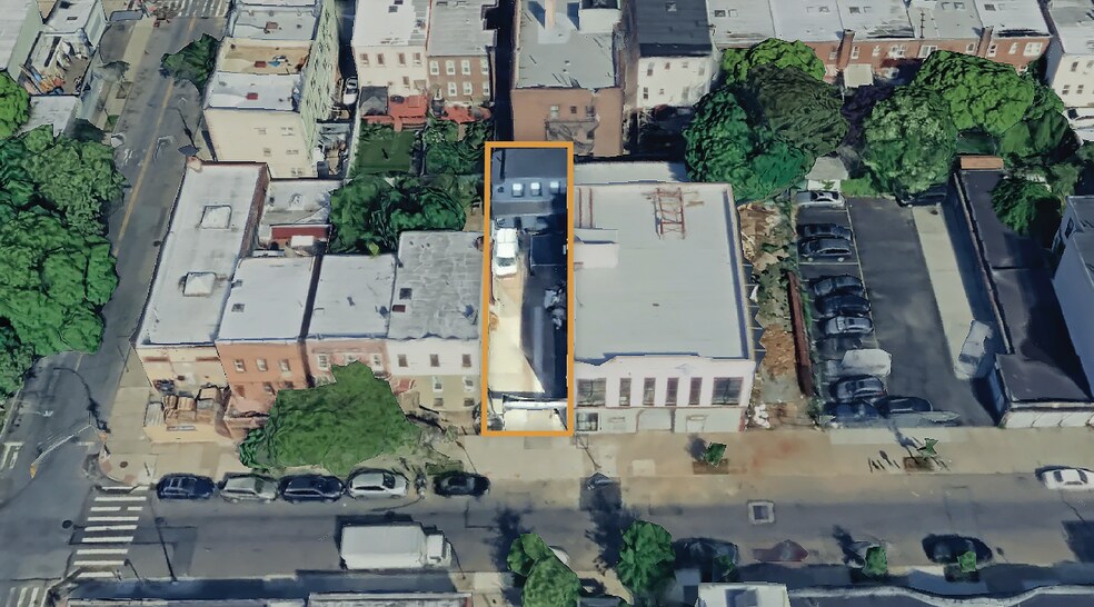 More Photos Of 1809 Decatur St, Ridgewood Land For Lease
