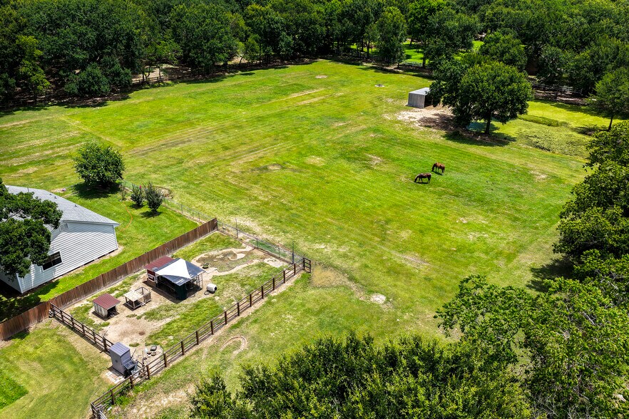 More Photos Of 18334 Mueschke Rd, Cypress Land For Sale