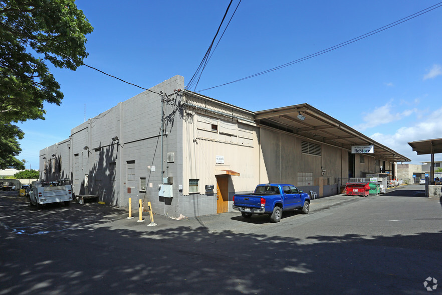 Primary Photo Of 922 Austin Ln, Honolulu Warehouse For Lease