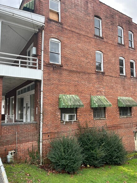 More Photos Of 503 Main St, Madison Hospitality For Sale