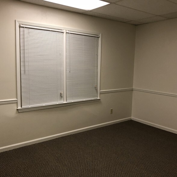 More Photos Of 2175 Highpoint Rd, Snellville Coworking Space