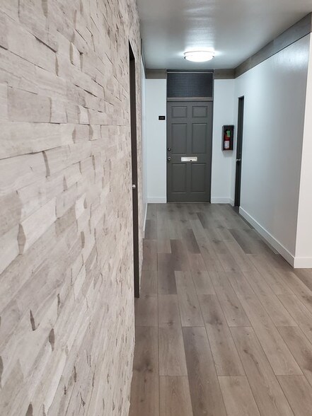 More Photos Of 3315-3345 Newport Blvd, Newport Beach Office For Lease