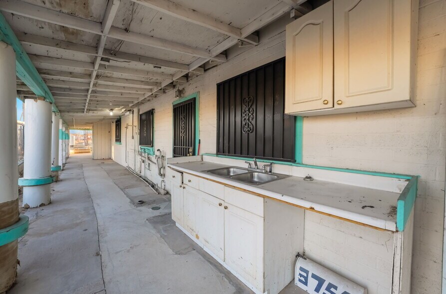 More Photos Of 3759 Glen Ave, Las Vegas Healthcare For Sale