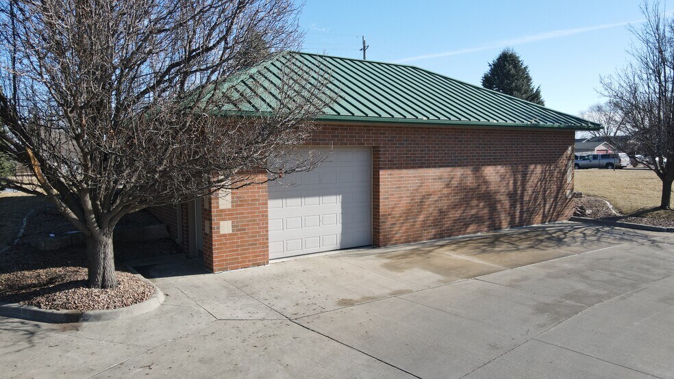 More Photos Of 1325 N Ankeny Blvd, Ankeny Carwash For Sale